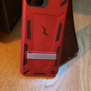 IPhone case red
